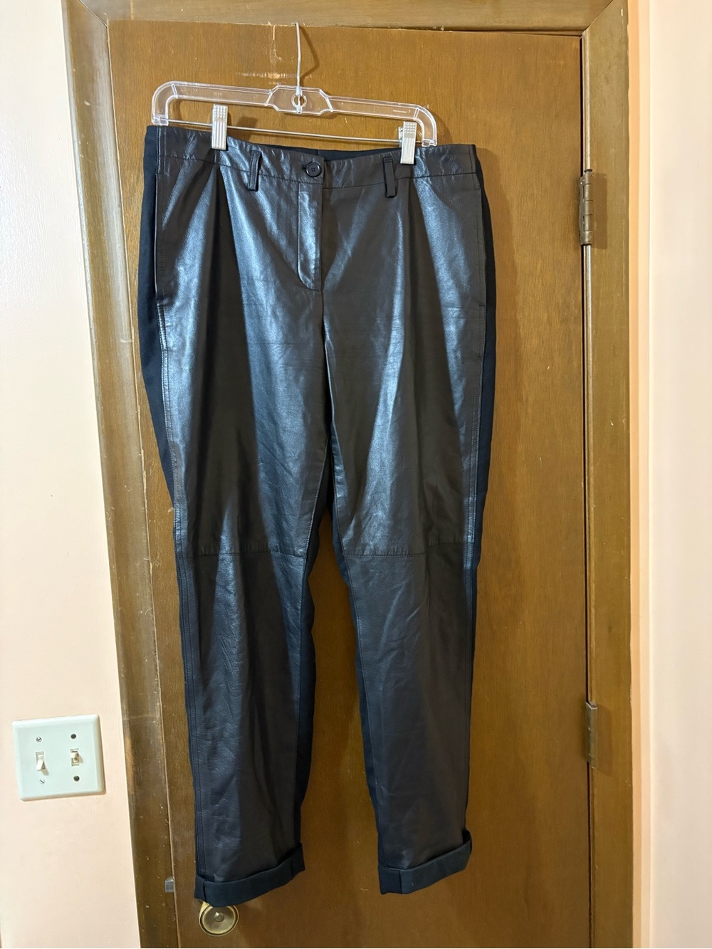 Akris Punto lamb leather wool black trouser pants